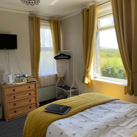 Dale View Bed & Breakfast Holmrook Екстериор снимка