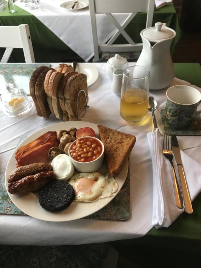Dale View Bed & Breakfast Holmrook Екстериор снимка